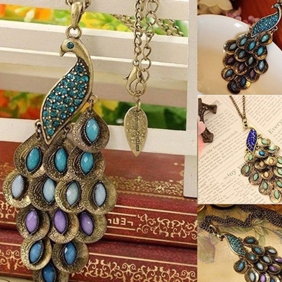 Beautiful Tavoos Necklace - Picture 4 of 4